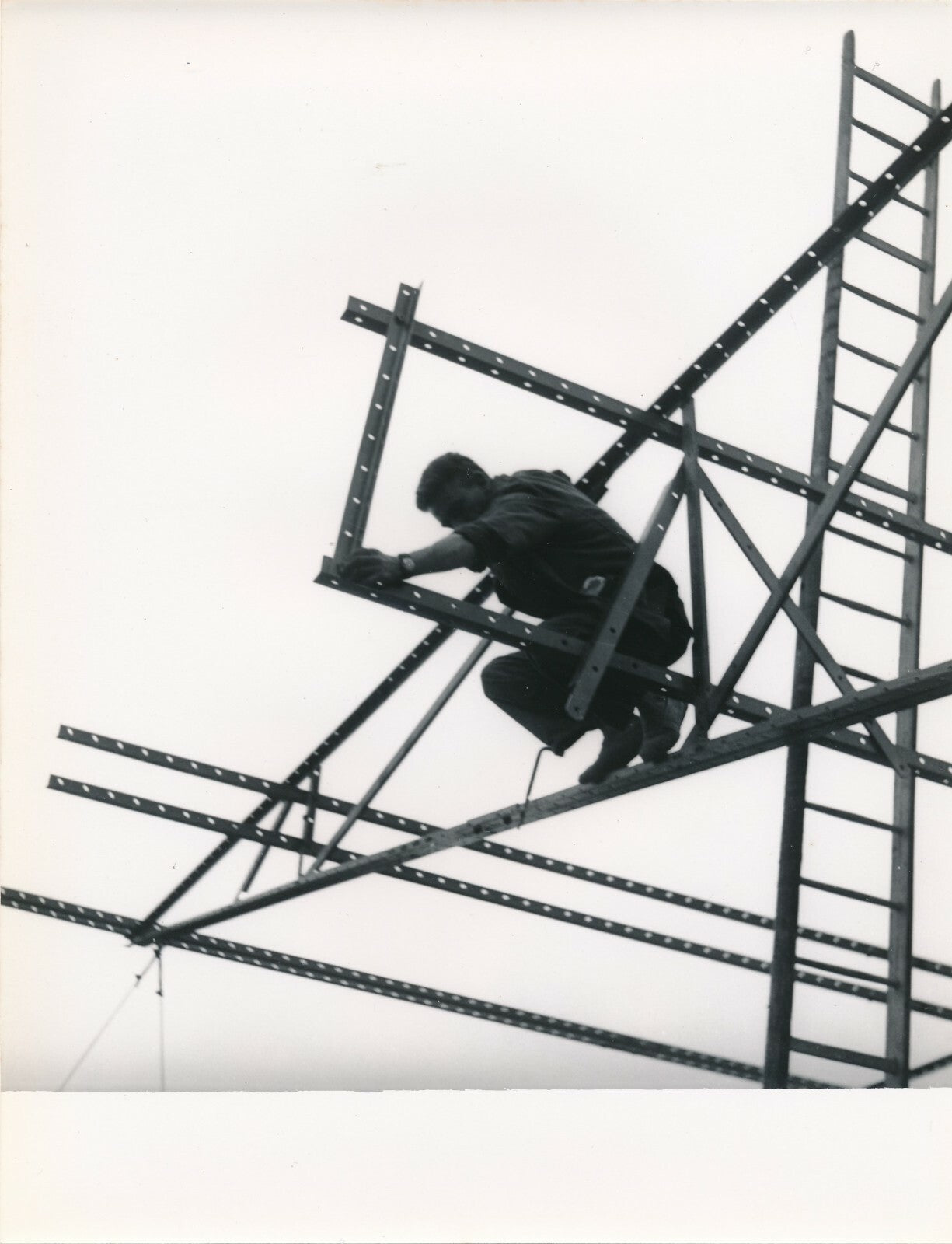 Montage structure métallique vers 1950 2 photo photographie travail