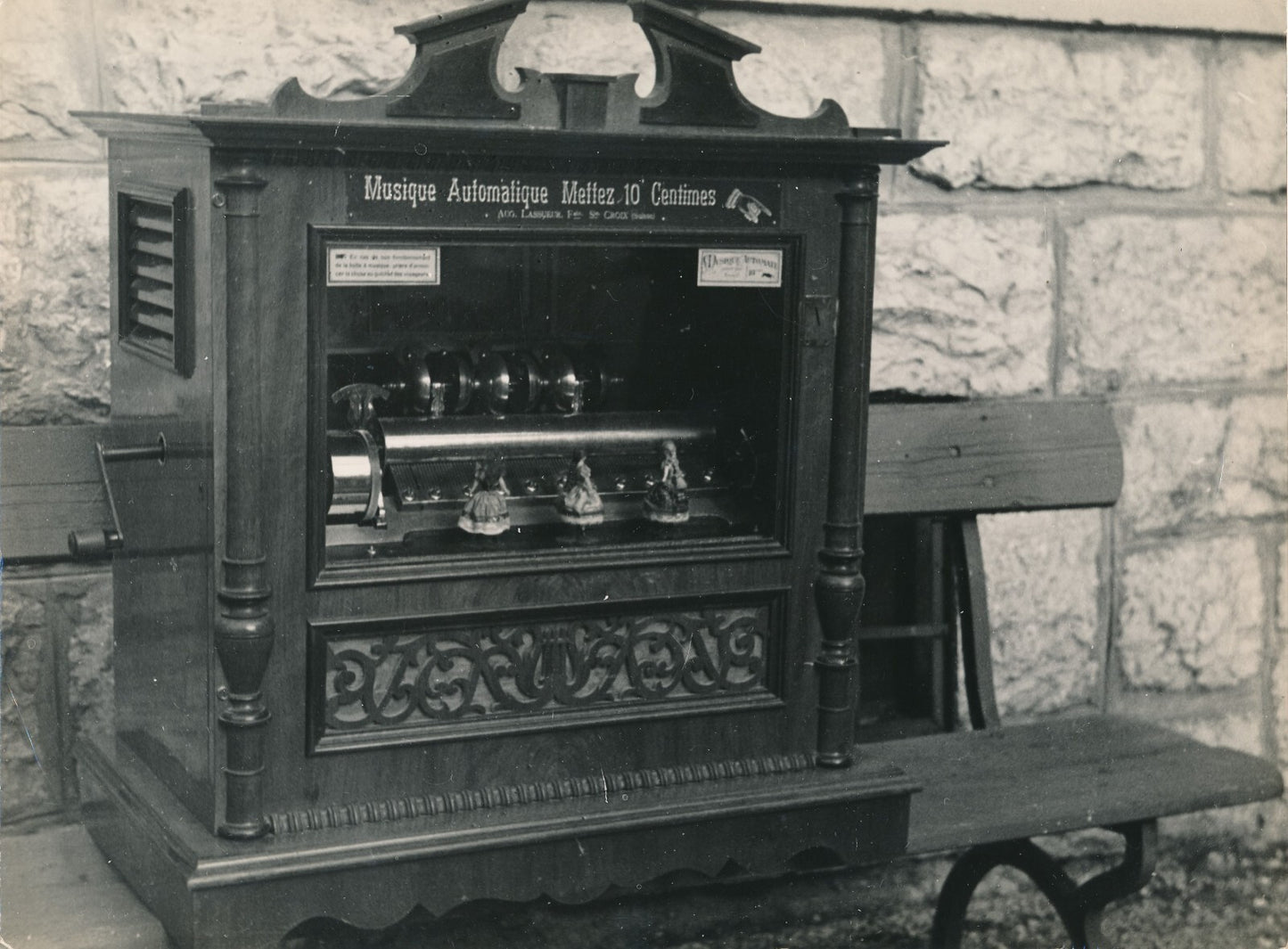 Anciennes boîtes à musique 2 tirage époque collection photo photographie