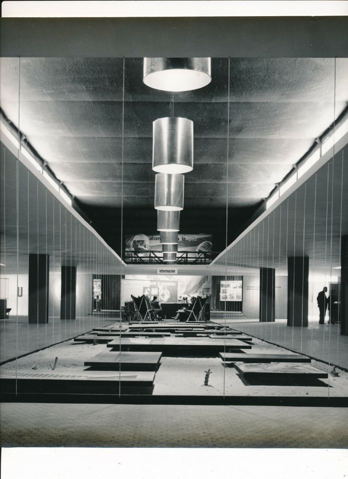 1955 Barcelone foire commeciale pavillon Etats Unis 15 photos plan Marshall