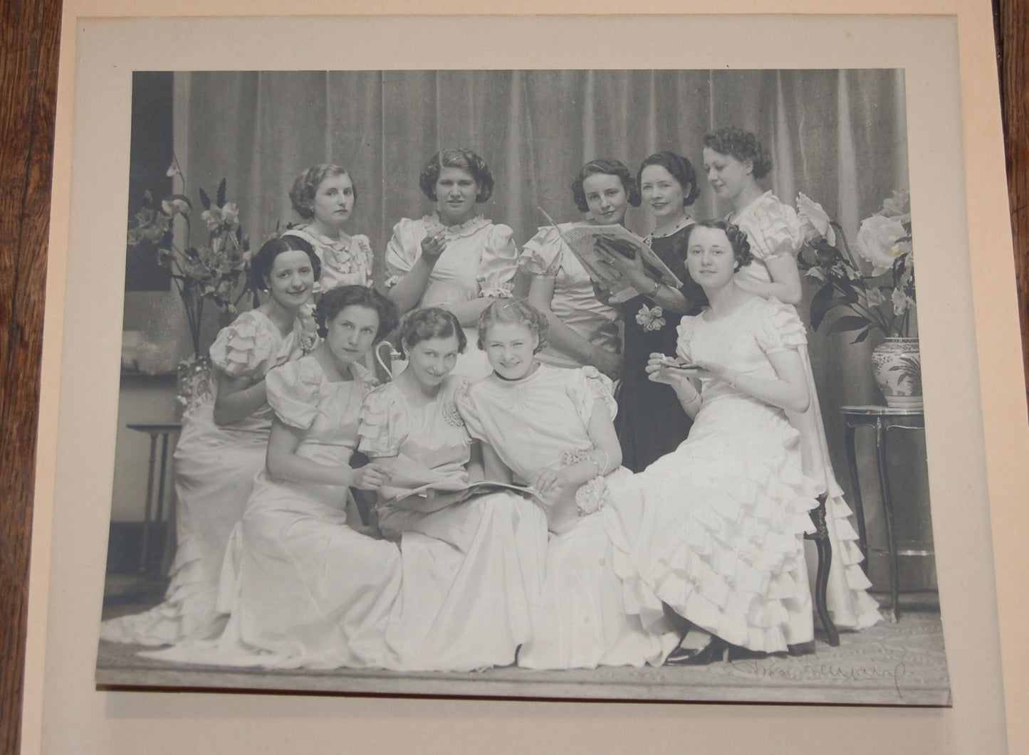 Photo signée Magazine Silhouette vers 1948 tirage argentique d’époque mode