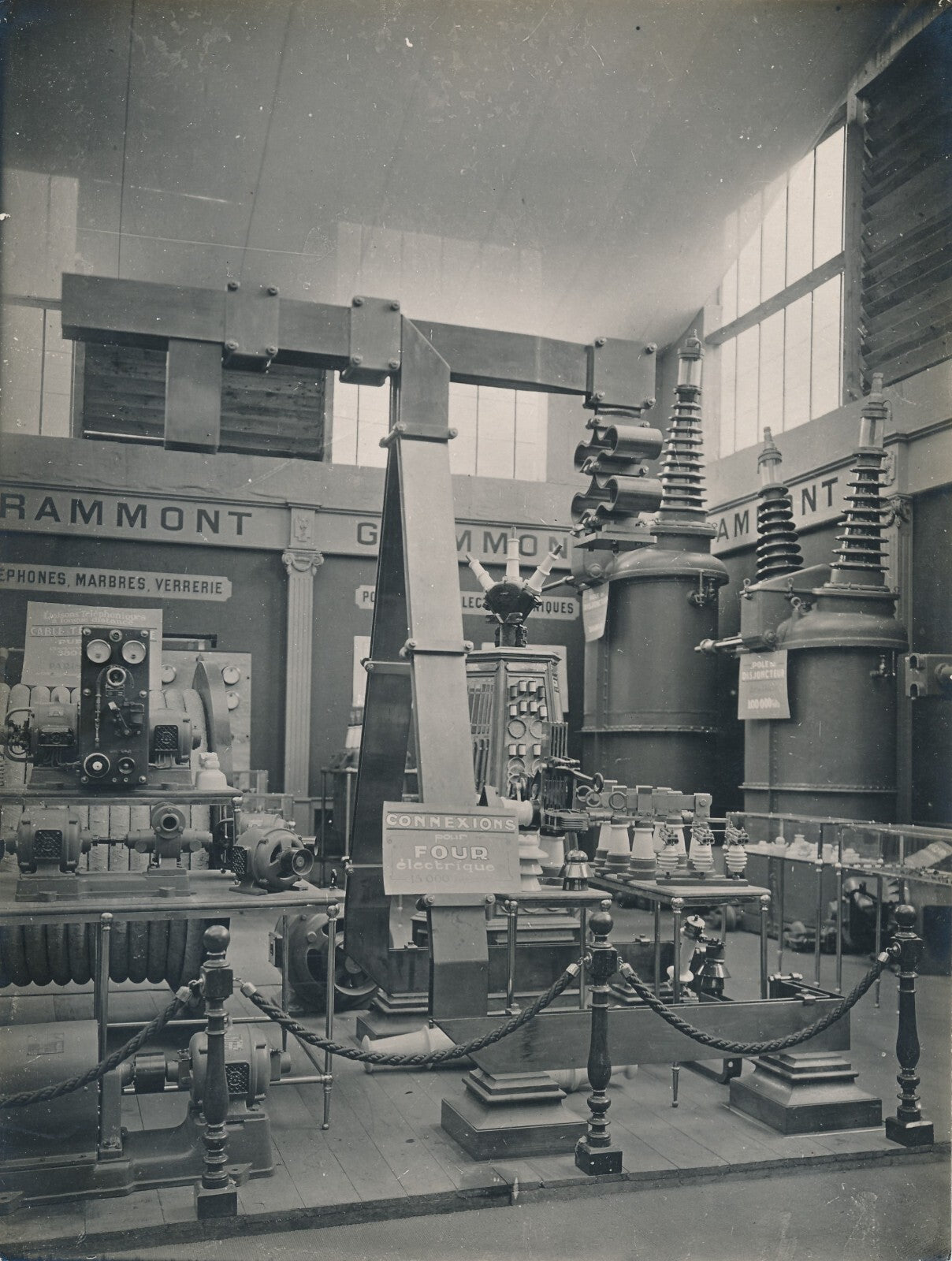 Usines GRAMMONT matériel électrique 27 tirages photo photographie industrie Lyon