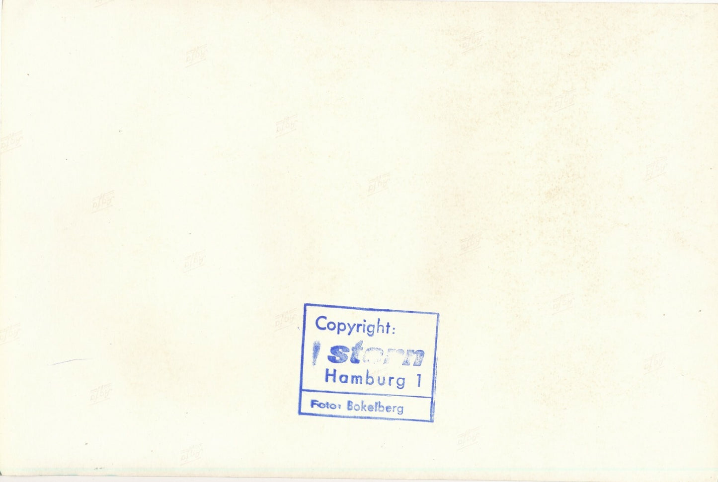 Poupée fillette de dessus insolite photo photographie Werner Bokelberg vintage