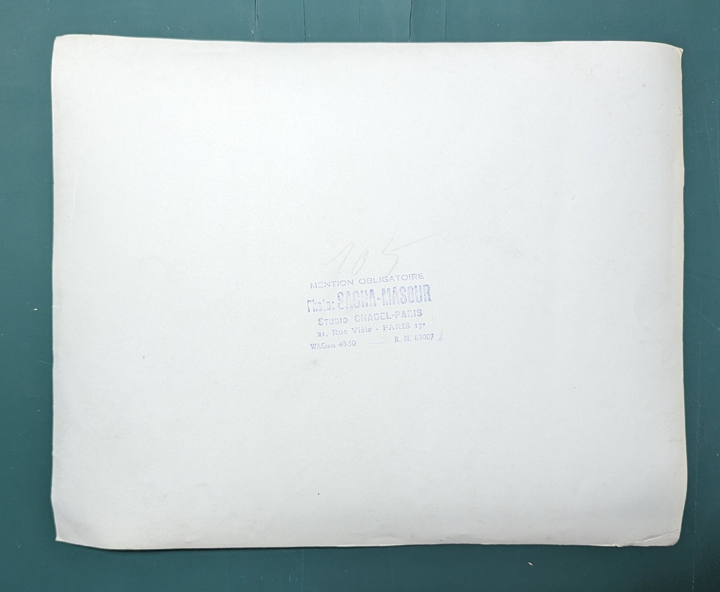 Film "Nous sommes tous des assassins" 1952 Robert Cayatte photo Sacha Mansour