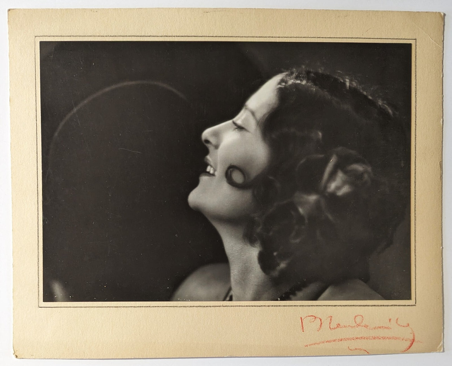Visage de femme de profil par BLANC et DEMILLY photo photographie signée v. 1930
