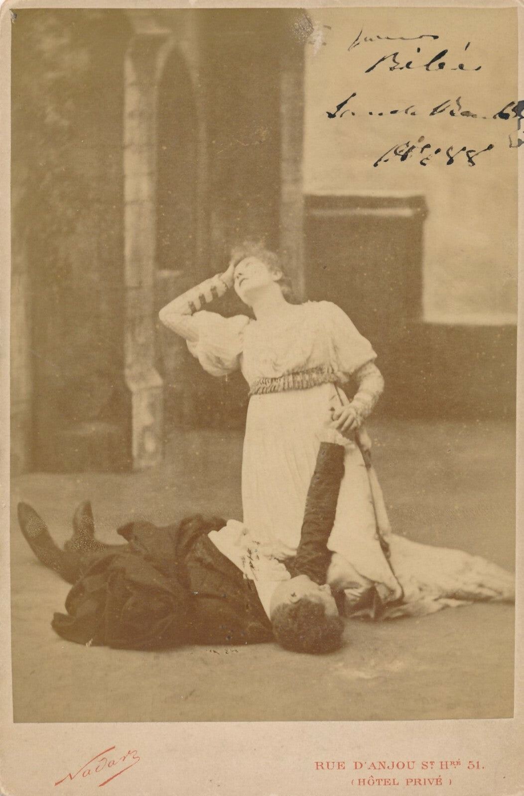 Sarah BERNHARDT actrice photo dédicacée datée 1888 signée albumine René Bégué