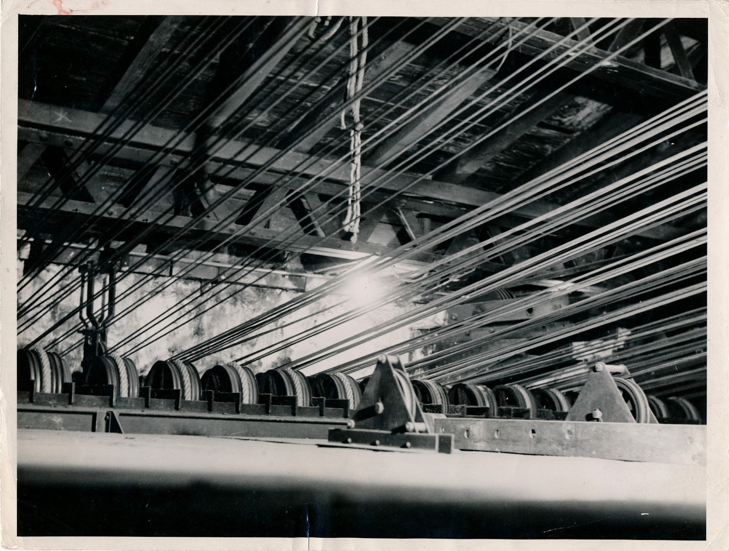 Filin câble cordage machinerie machine photographie photo argentique époque