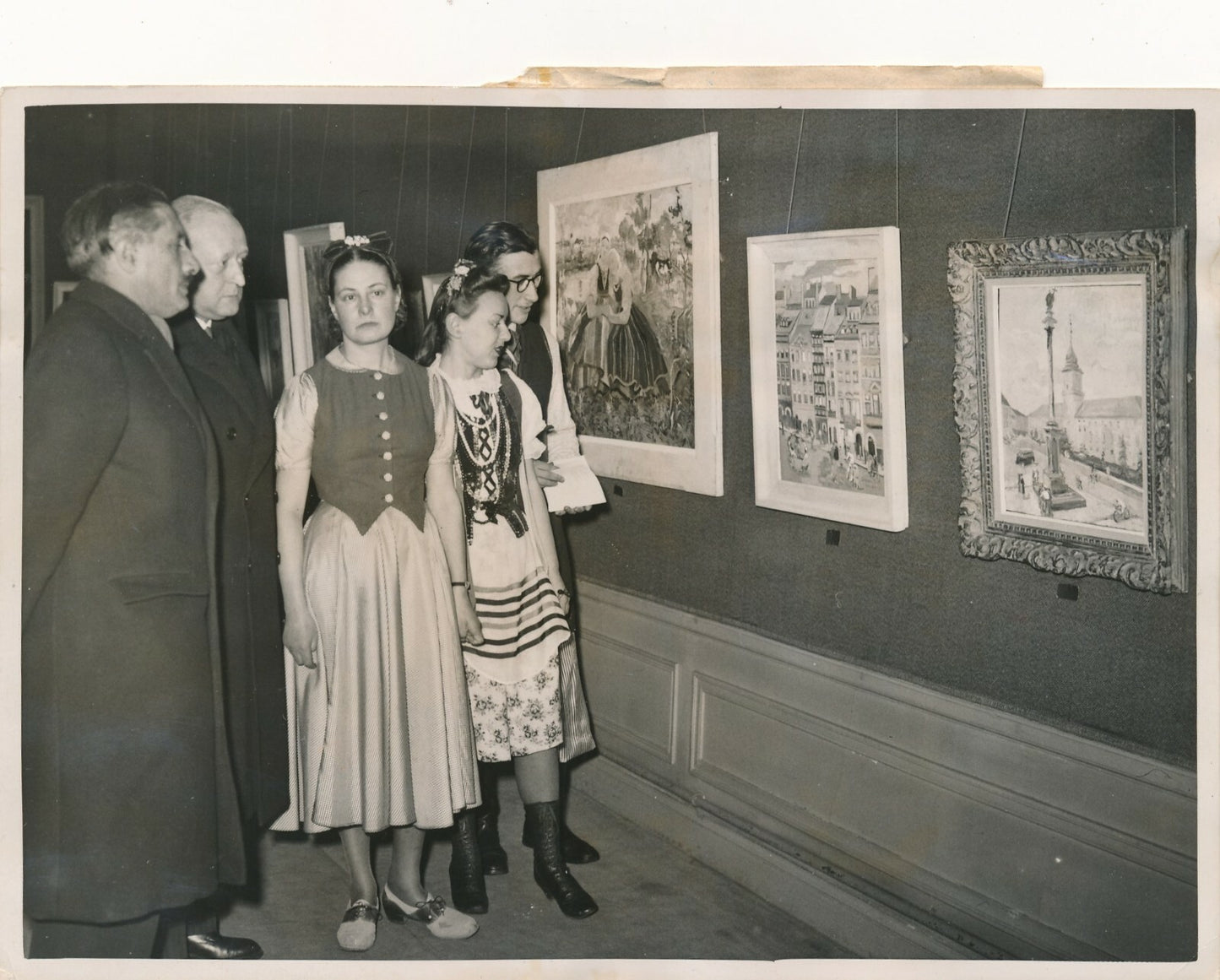 Suzanne TOURTE 1904-1979 peintre photo photographie exposition 1940 Pologne