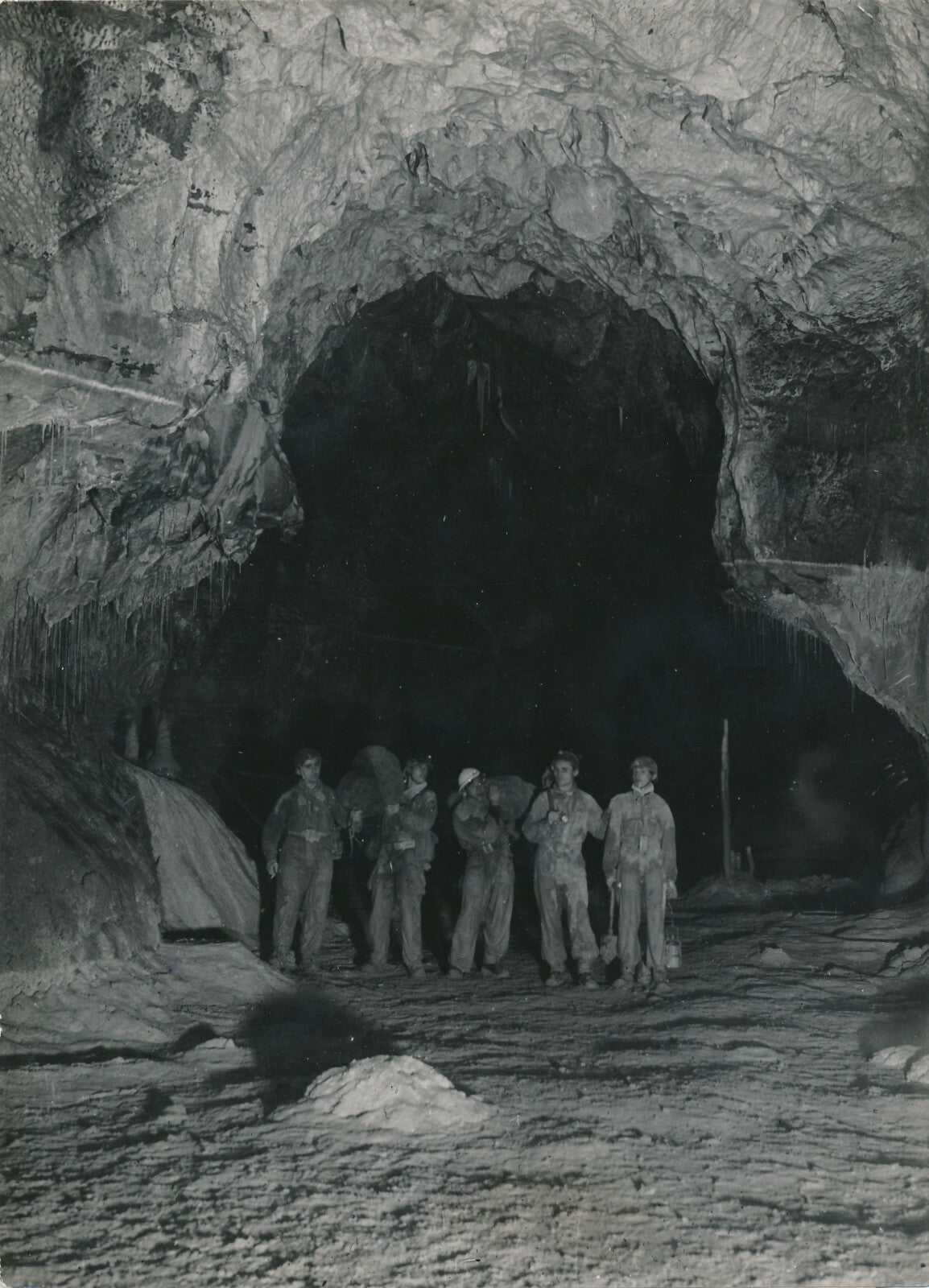 Grotte gouffre Lombrive Arigèe tirage argentique époque 1953 presse photographie