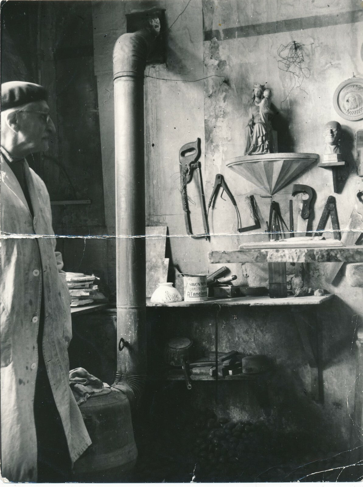 Pierre MINOGGIO sculpteur actif à Paris LA Ruche photographie carte de viste