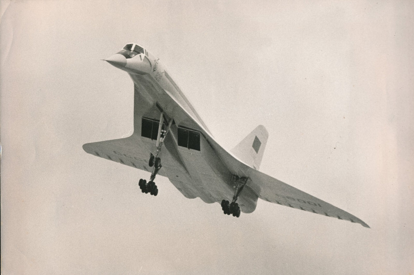 Avion Tupolev Bourget 2 tirages argentiques 1971 Schachmes photo photographie