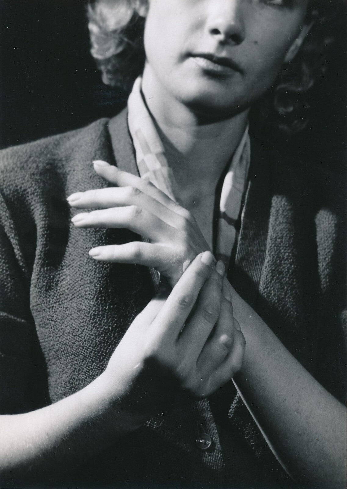4 photo Jeu de mains main femme photographies époque studio Lynx