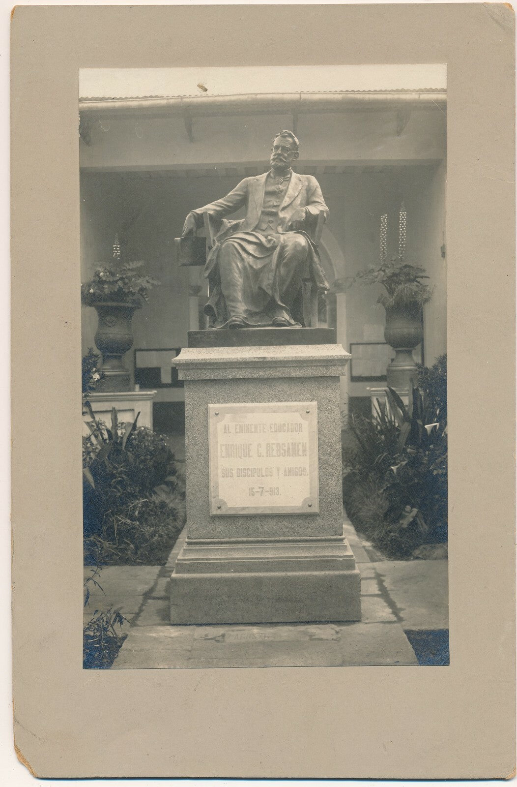 Enrique RÉBSAMEN (1857-1904), éducateur mexicain photo photographie monument