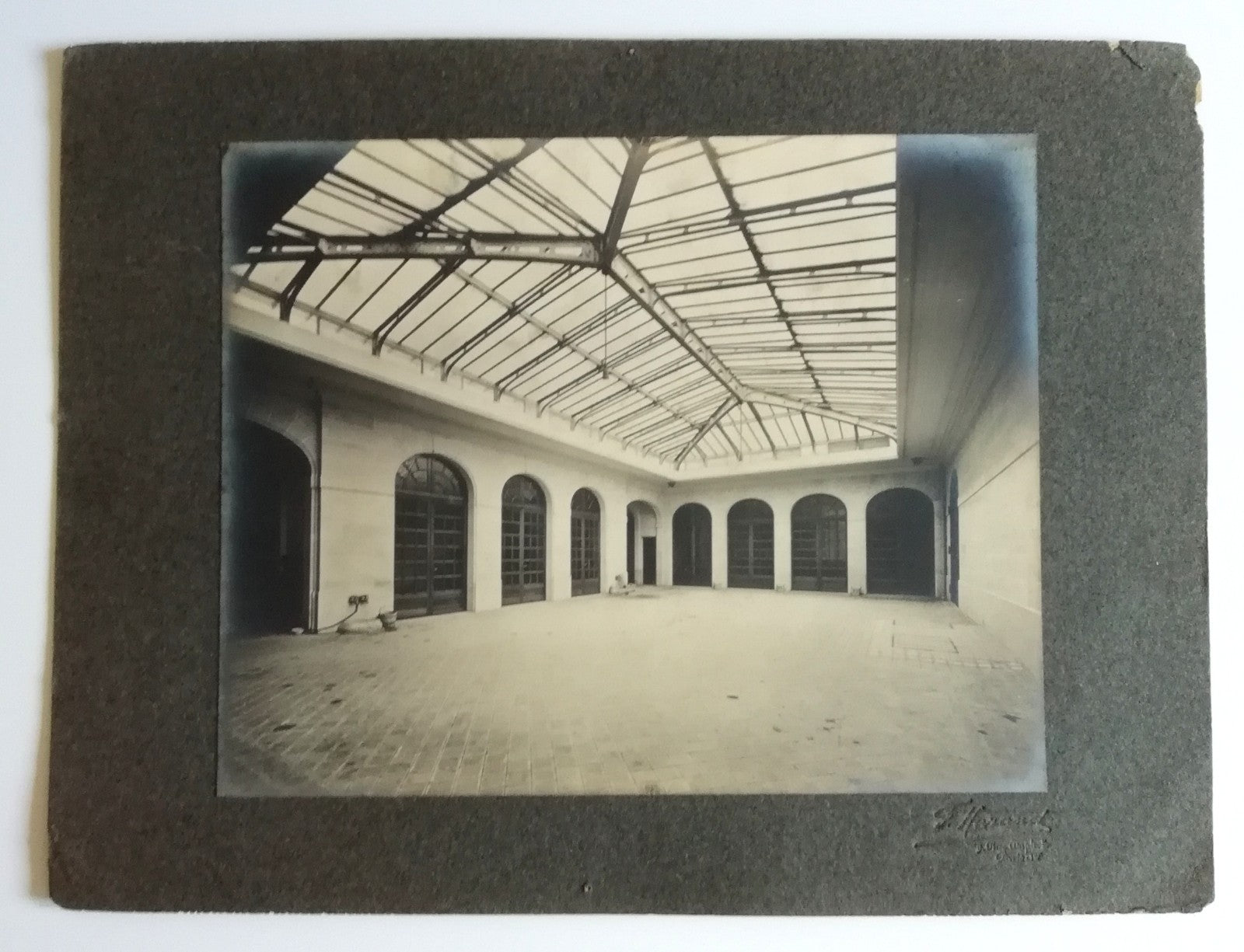 photo Cour intérieure verrière F. Harand architecture tirage argentique époque 