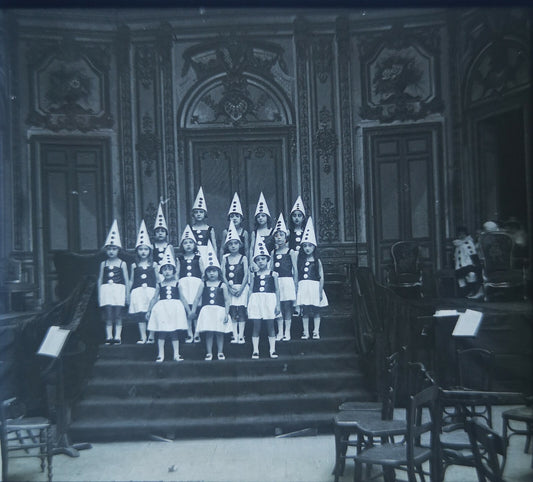 La revue enfantine déguisement clown photo photographie positif verre stéréo