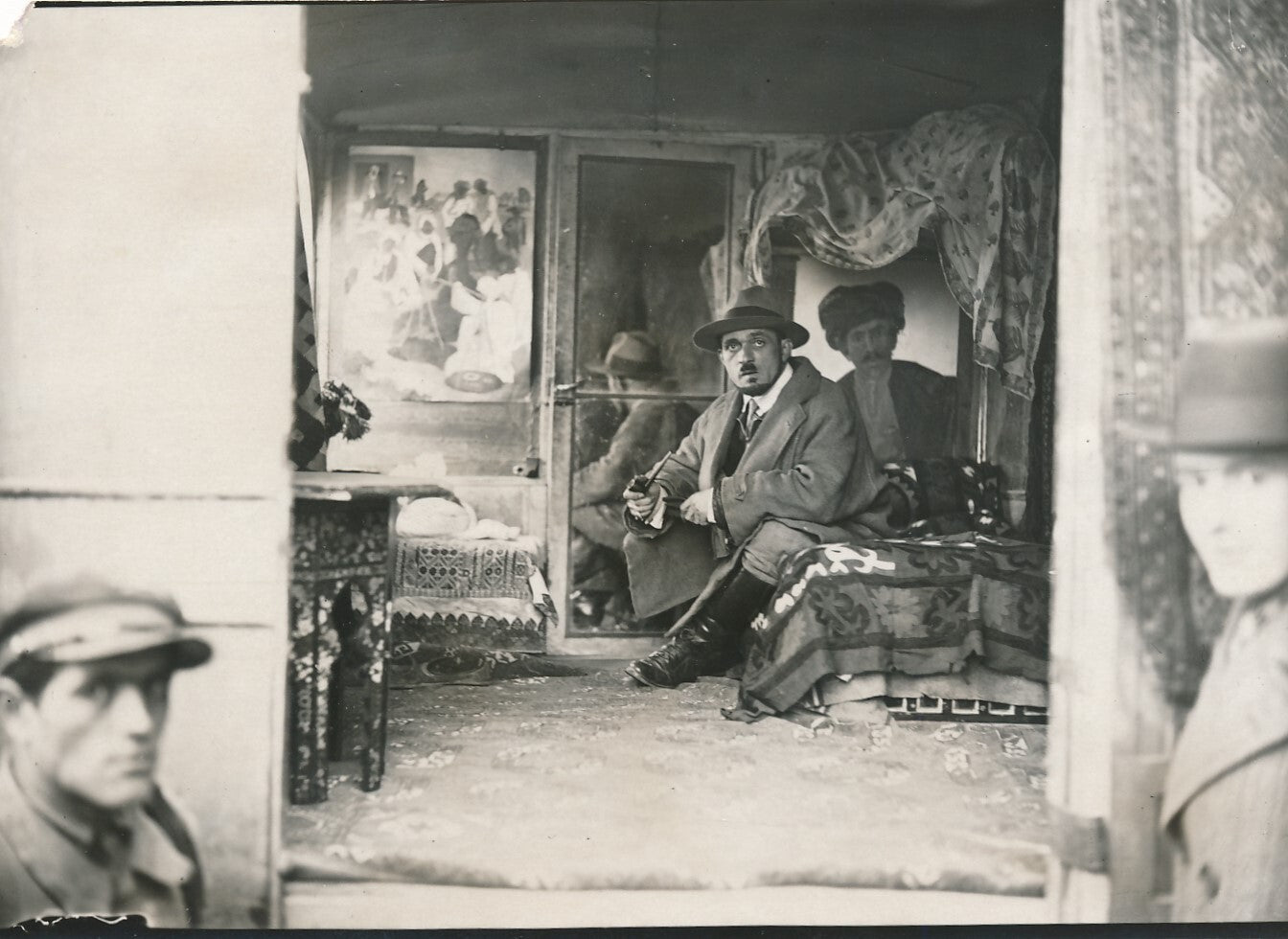 Marcel AMIGUET peintre graveur suisse photo photographie camion atelier 1932