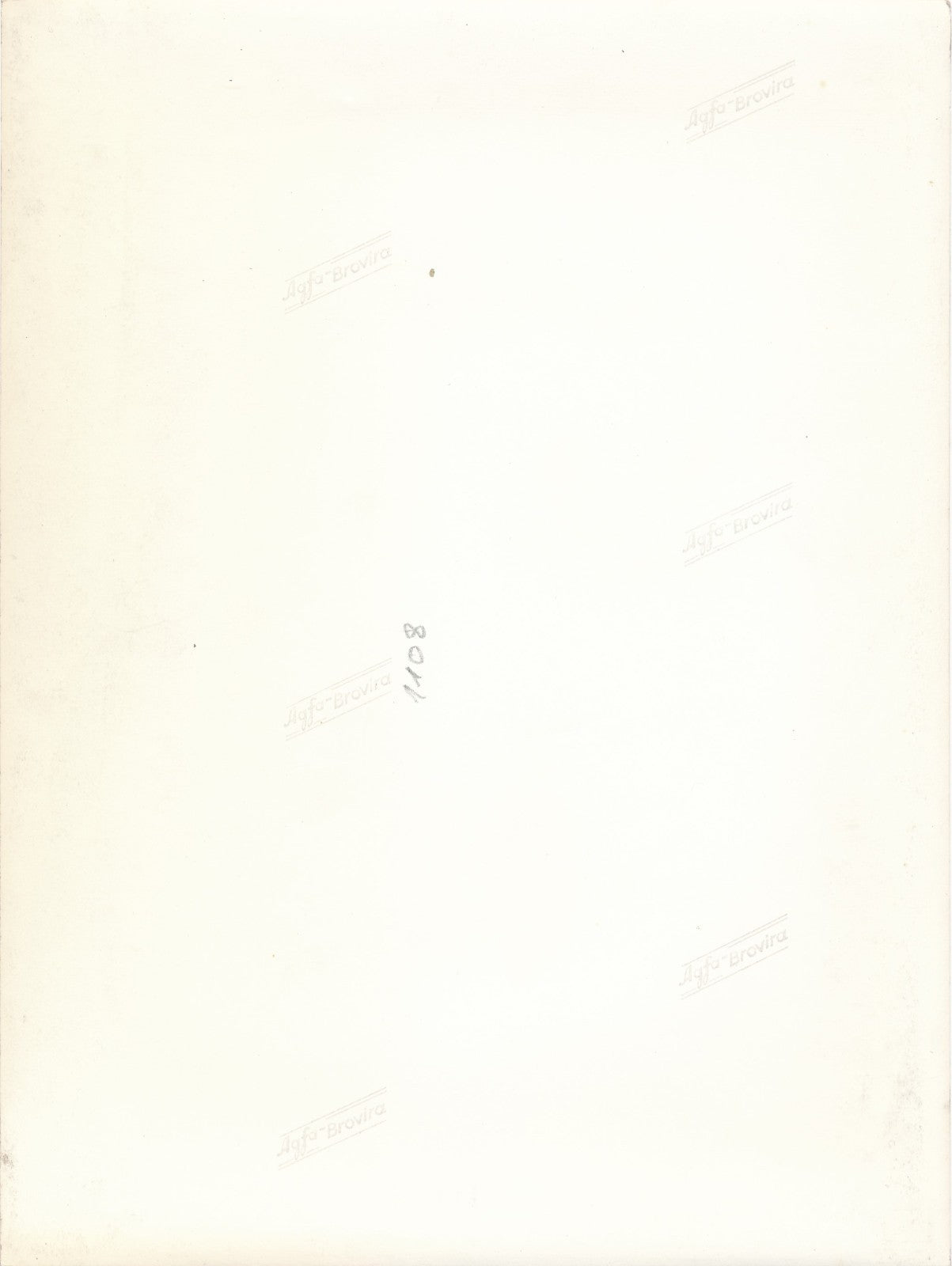 femme monument inde ? Thaïlande ?  photo argentique époque v. 1950 voile