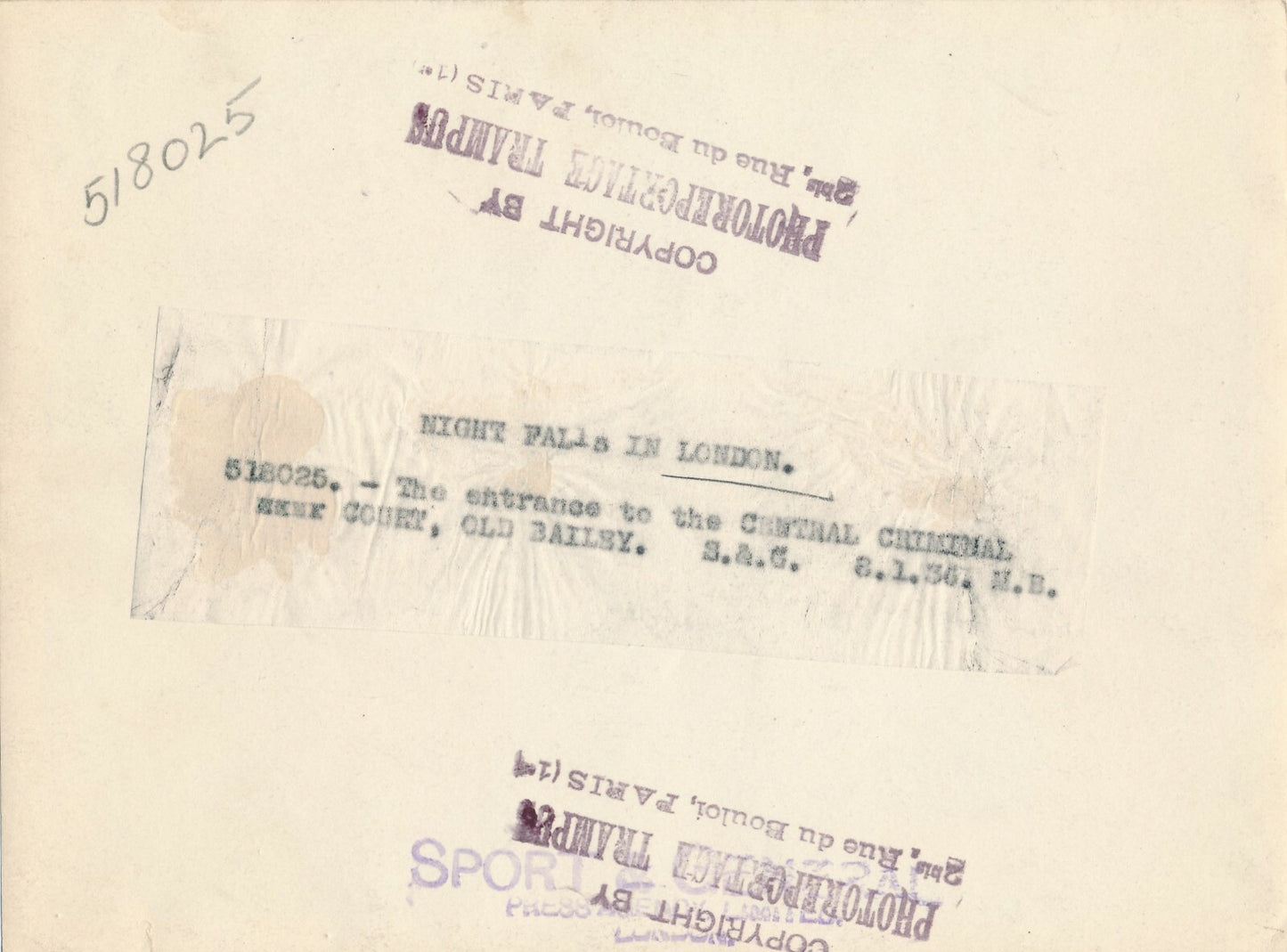 Entrée Central Criminal Court Londres photo photographie époque nuit 1936