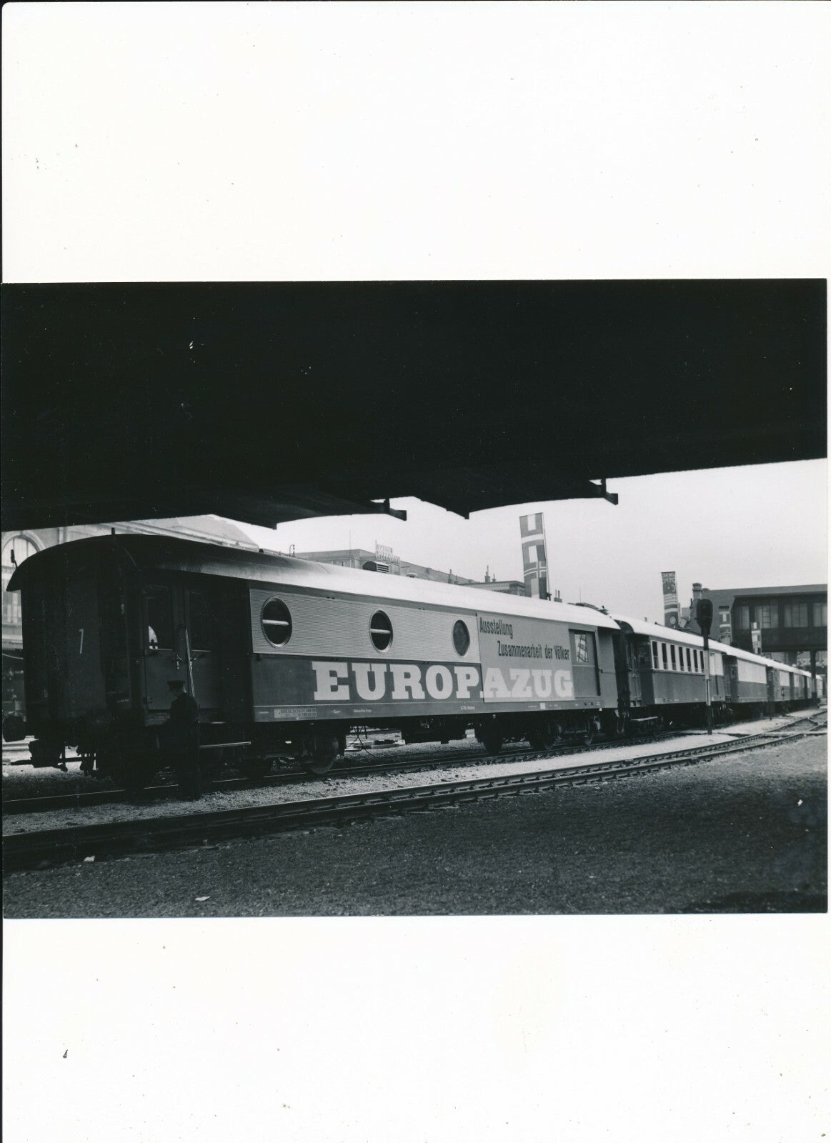 Autriche Vienne Europazug Train de l’Europe 4 photos photographie exposition