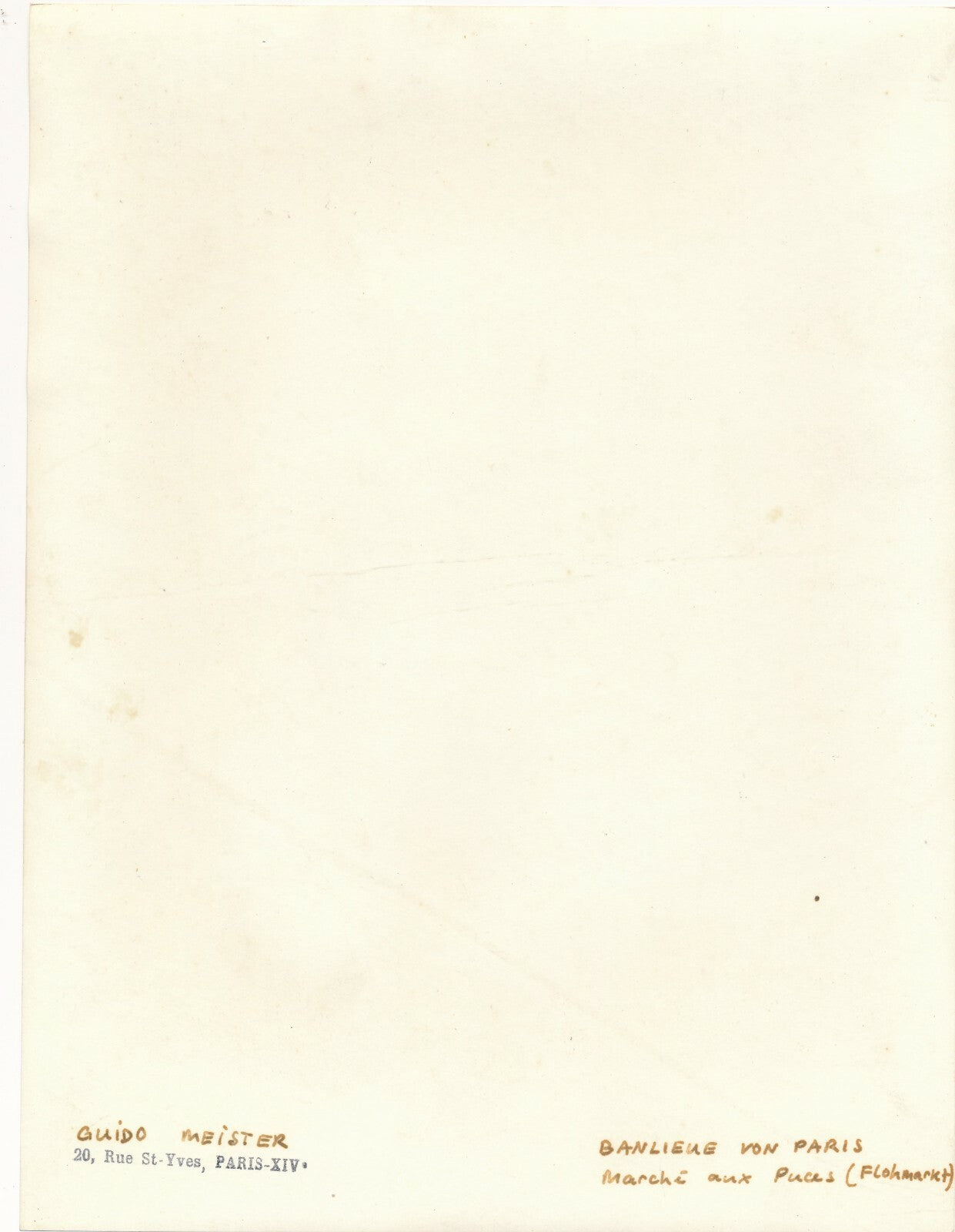 Le marché puces Paris vers 1950 photo photographie vintage poupée pendule