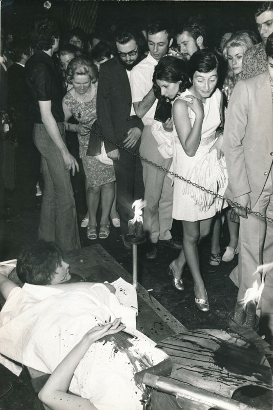 Festival mondial magie Olympia la femme décapitée photo photographie