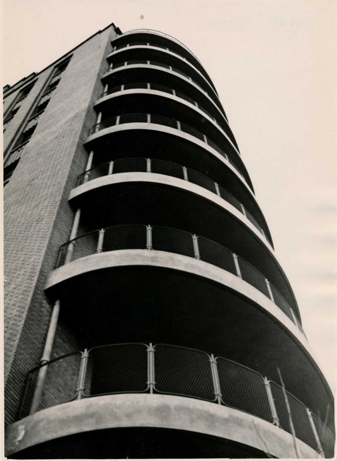 3 photos Hôpital Beaujon Clichy Jean Walter architecture argentique époque