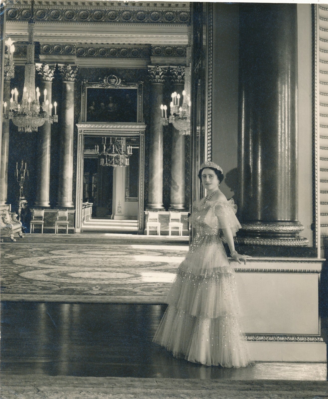 Elizabeth Bowes-Lyon reine mère  Cecil BEATON photo photographie vintage