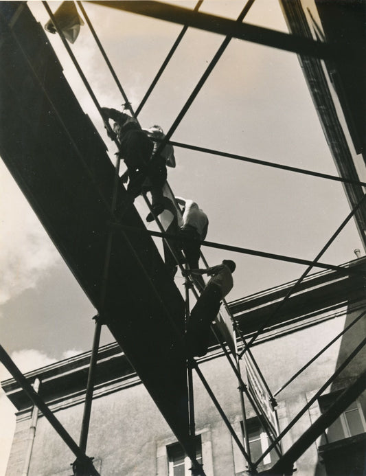 structure métallique construction ouvrier photo photographie tube 1950