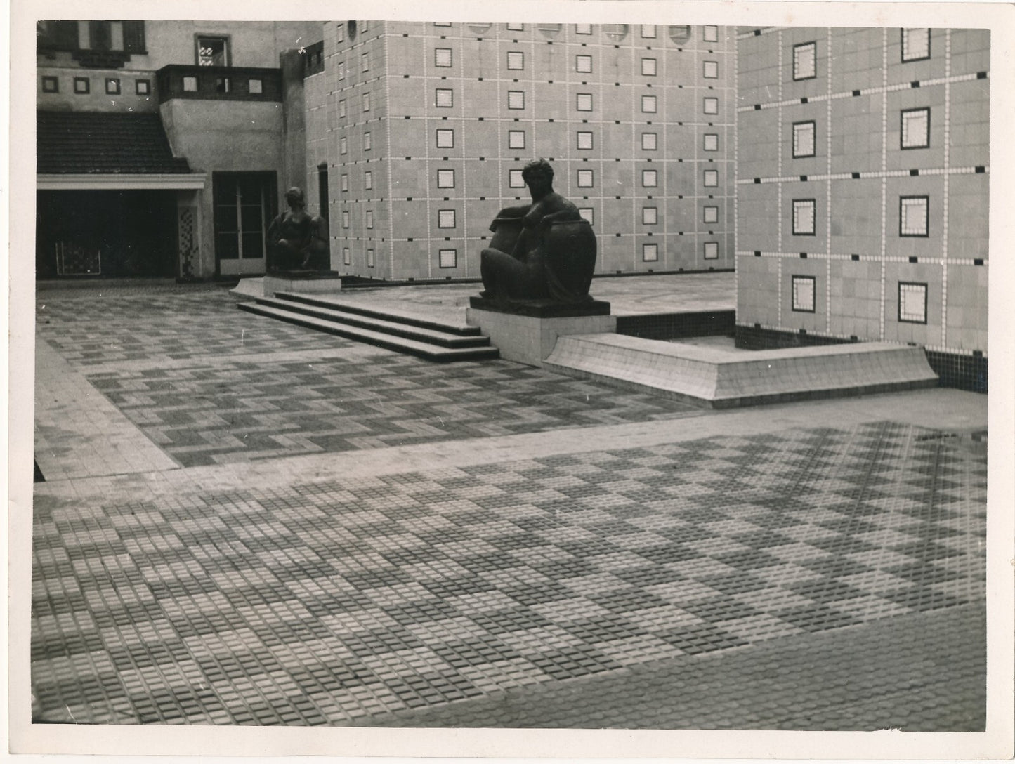 Exposition internationale 1937 pavillon céramique verrerie photo photographie