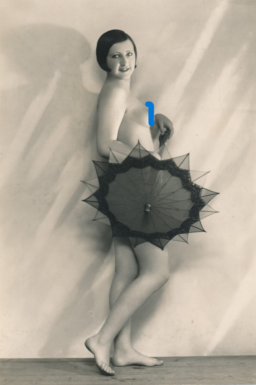 Nu ombrelle photo photographie époque nu v. 1920 art déco