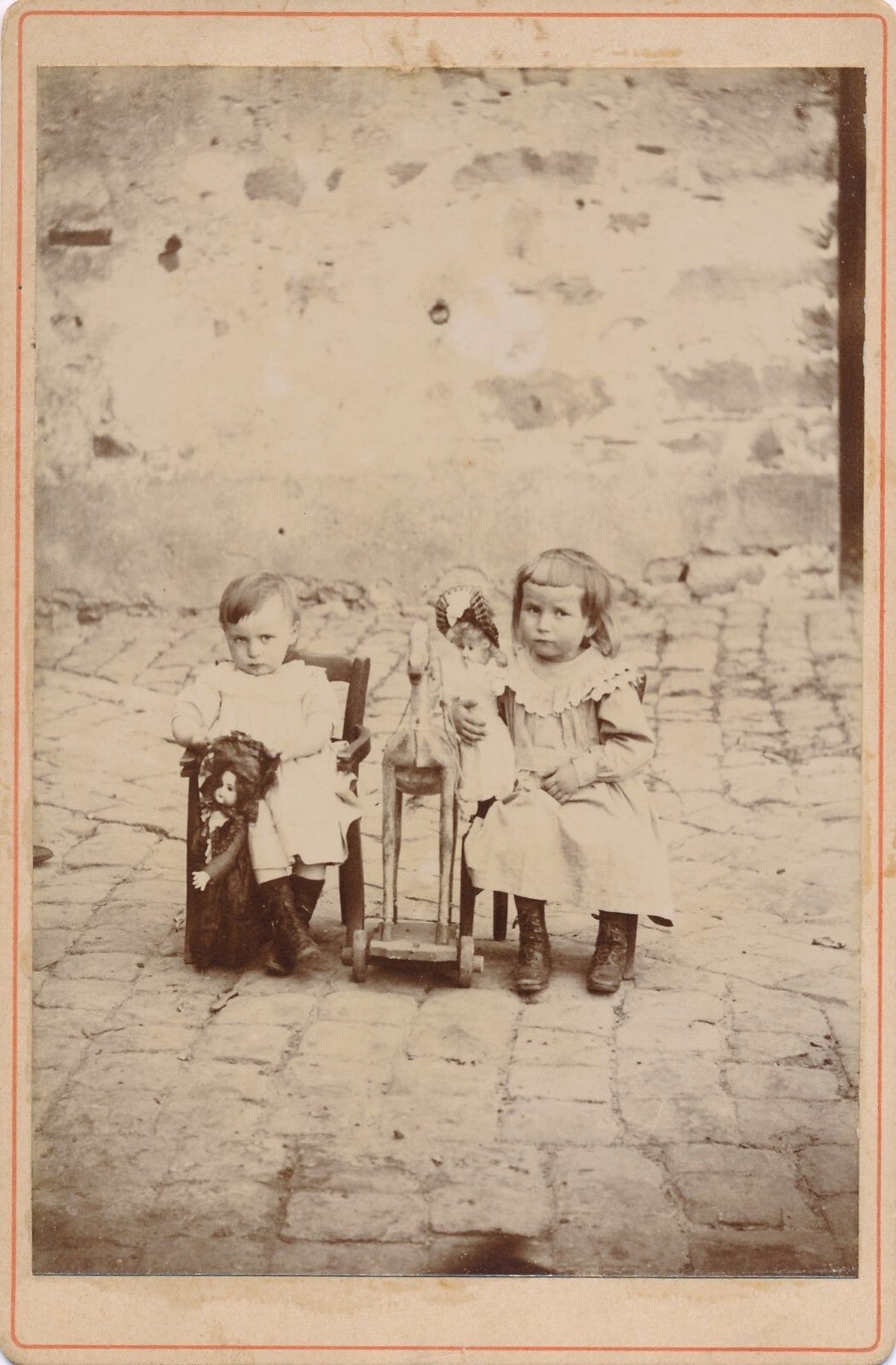 Filles et poupées albumine photo photographie époque carte cabinet