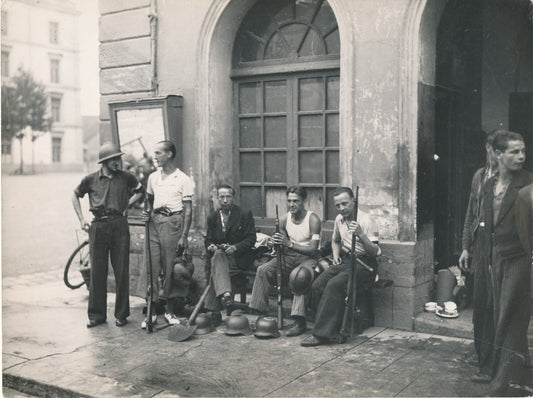 Libération Paris août 1944 photo photographie époque militaria guerre