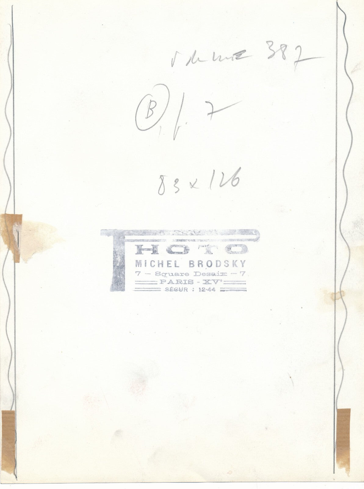 Maurice UTRILLO peintre croix religion Brodsky photo photographie époque 1950