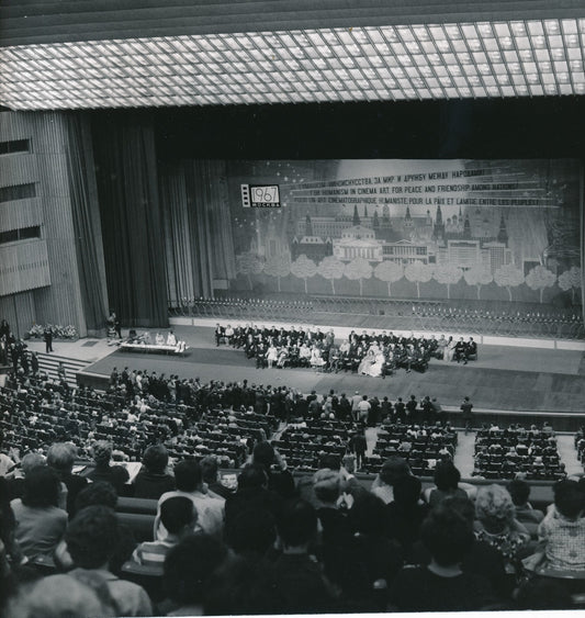 Festival cinéma Moscou 1967 Paul Almasy photo argentique époque cinema paix