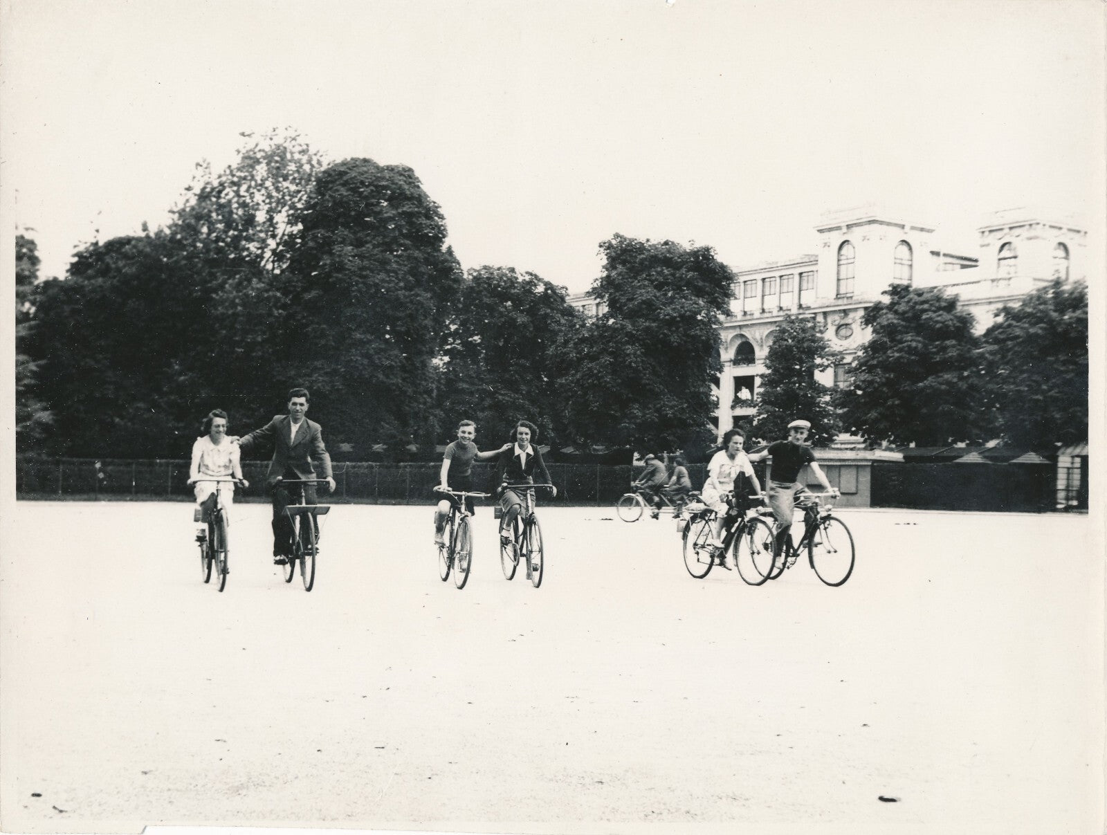cyclistes cycle v.  1940 photo photographie cycle argentique époque