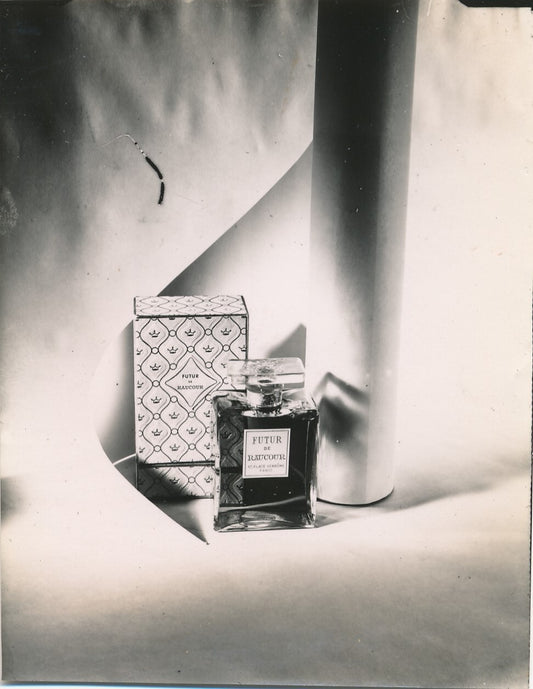 Parfum Futur Raucour photo photographie att. éditions Prisma fin 1940