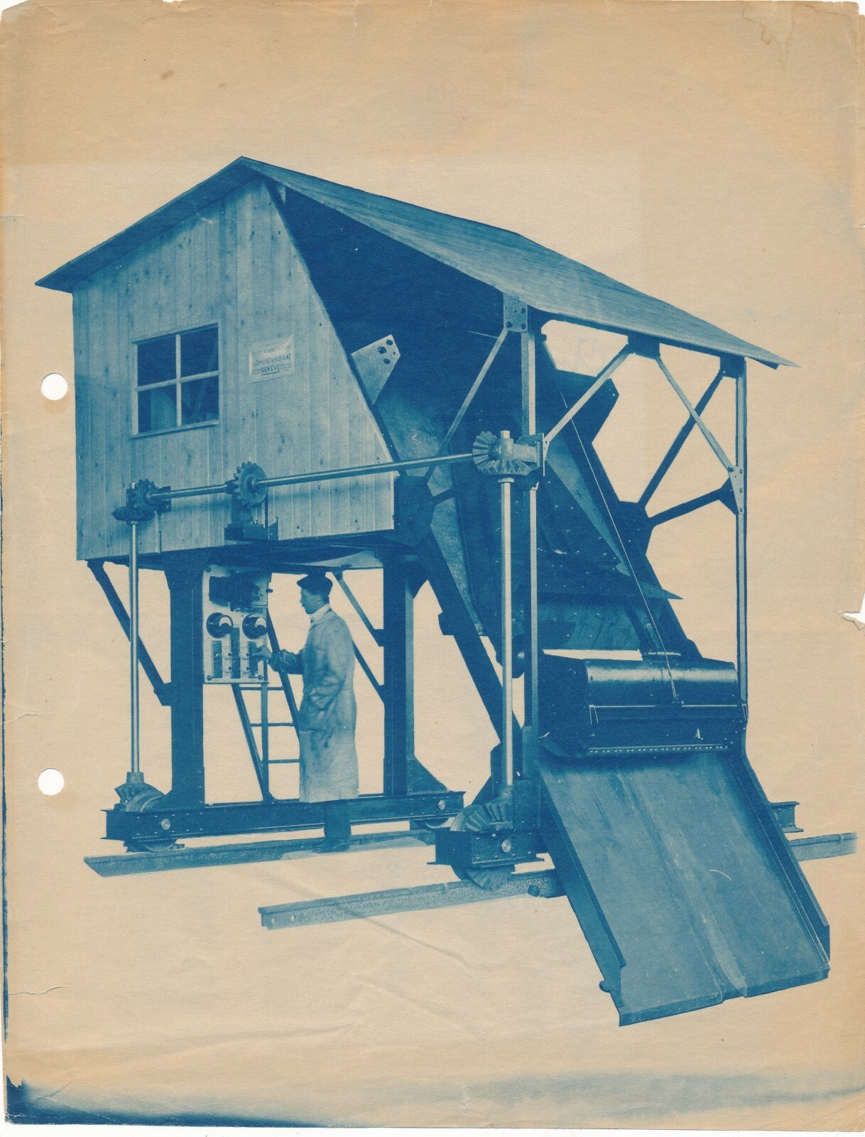 Papier usine Stenay Meuse Ardennes appareil dégrilleur cyanotype photo