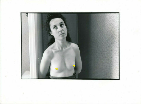 Photo buste tirage argentique papier RC v 1980 poitrine sexy