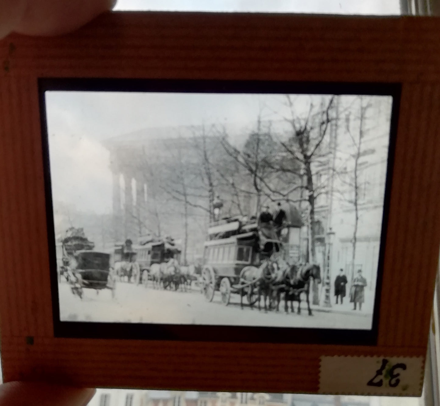 Omnibus 3 chevaux Madeleine Bastille positif sur verre photo