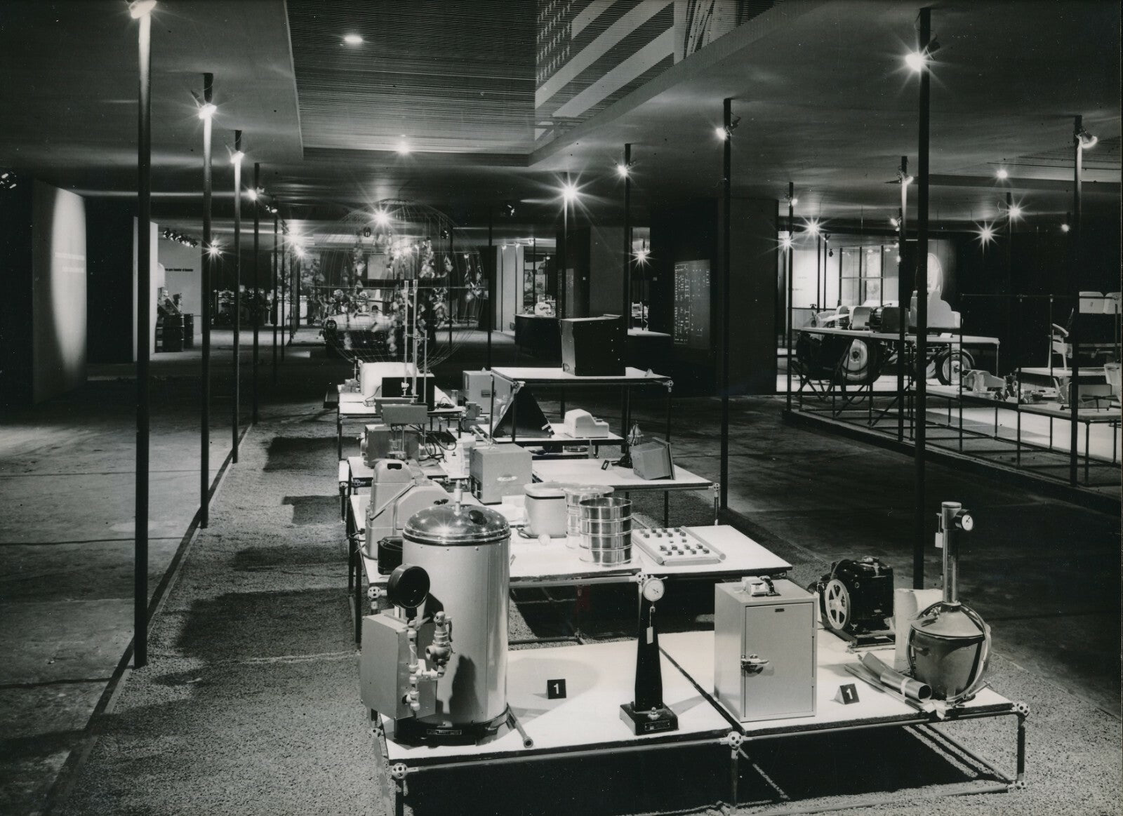 1955 Barcelone foire commeciale pavillon Etats Unis 15 photos plan Marshall