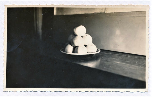 Pommes 1938 snapshot 6,5 x 11 cm photo photographie nature morte