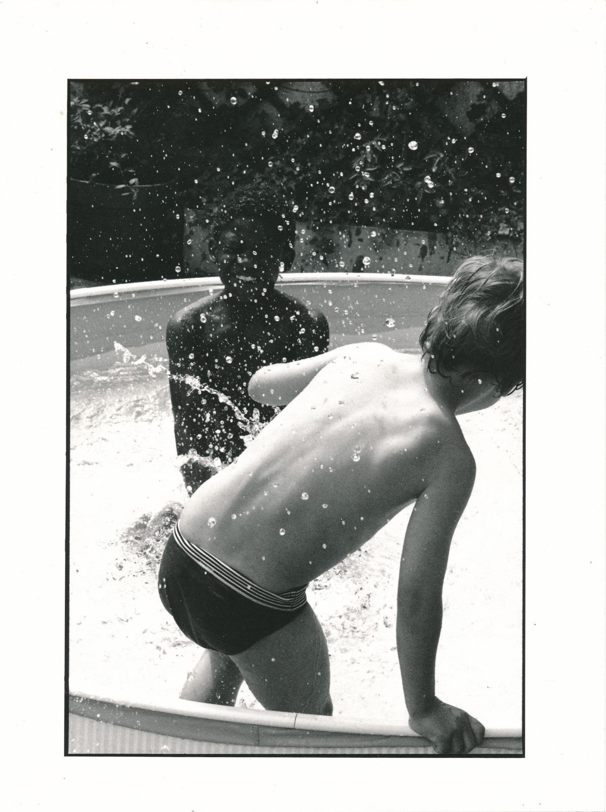 Photographie Enfants blanc et noir eau tirage argentique époque 1993 baryté