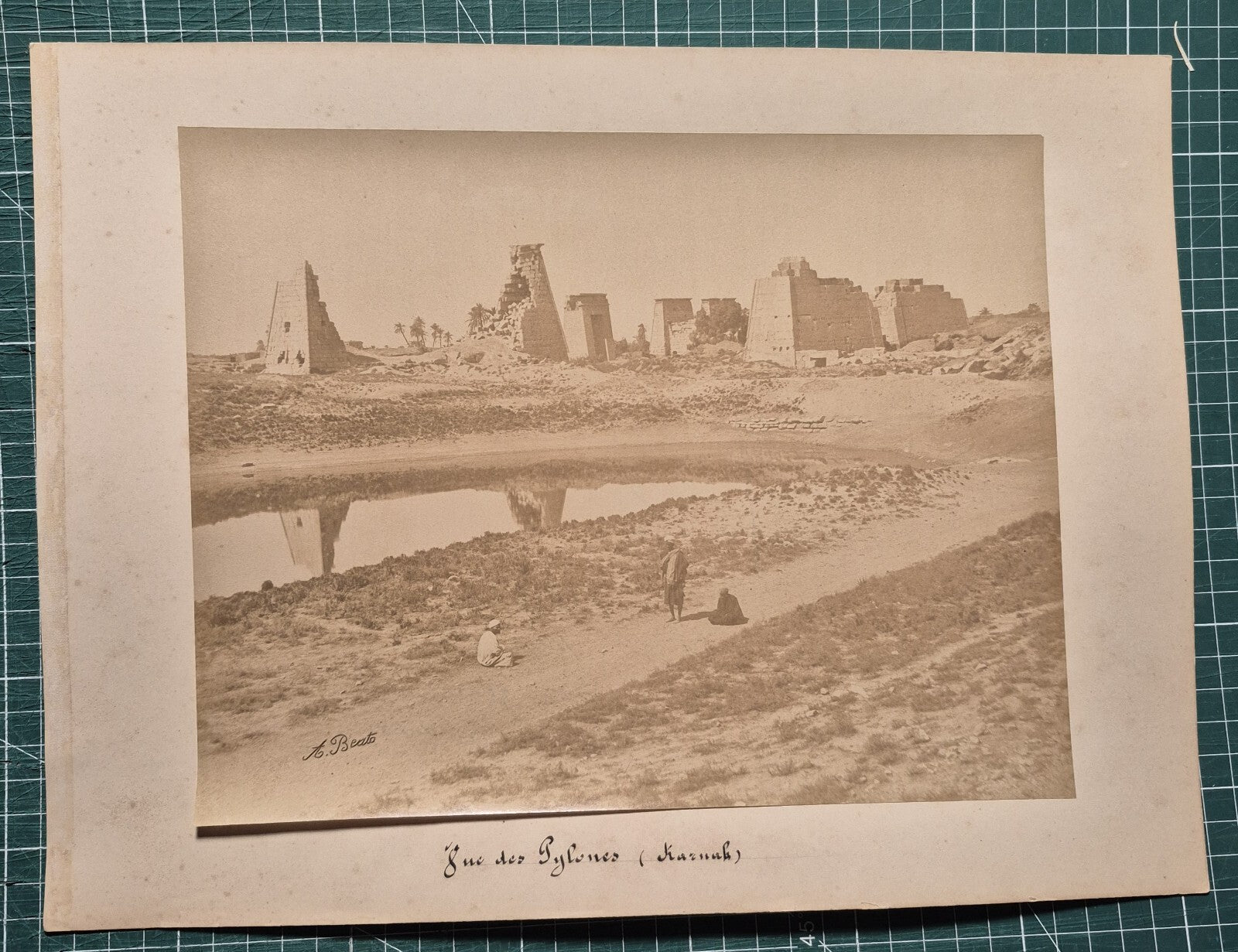 Beato 2 photo égypte Photographie  temple Hathor pylône Karnak albumine