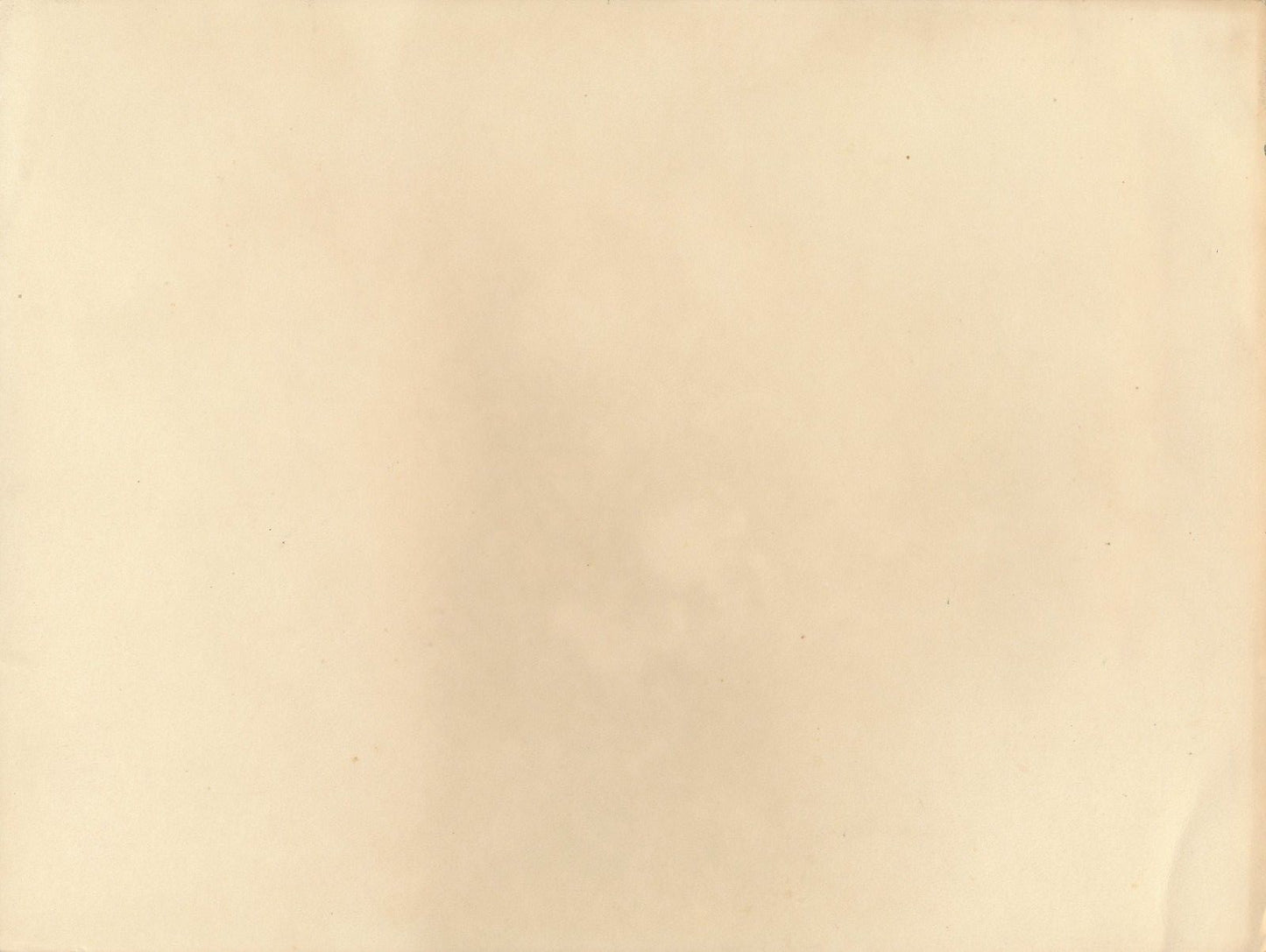 Femme à la cigarette photo argentique d’époque années 50 papier cartoline