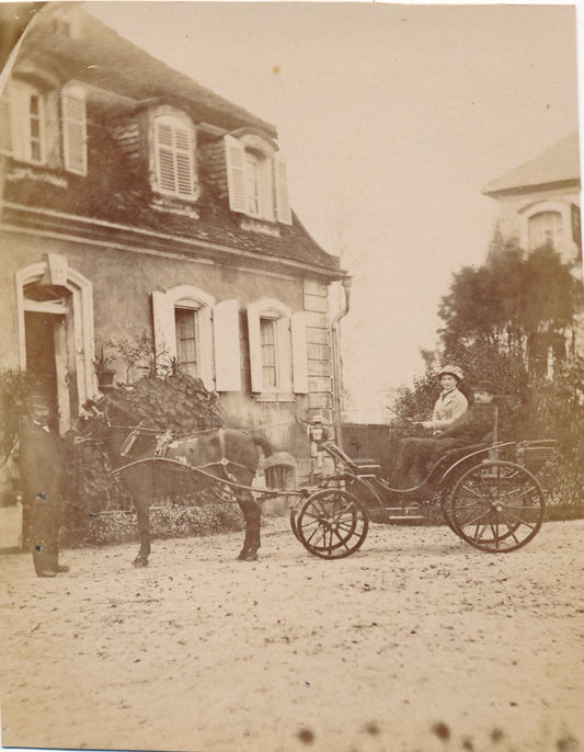 Photo Tirage papier albuminé Homme et femme  carriole voiture à cheval v. 1880