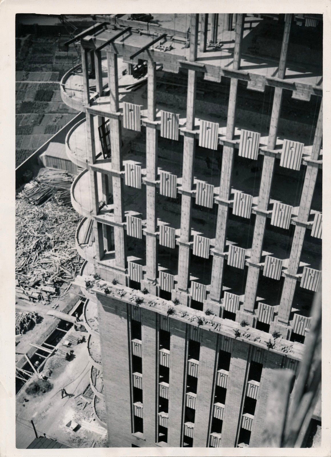 3 photos Hôpital Beaujon Clichy Jean Walter architecture argentique époque