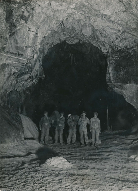 Grotte gouffre Lombrive Arigèe tirage argentique époque 1953 presse photographie