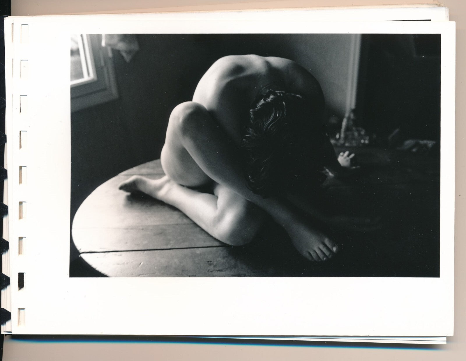 Carnet relié spirale 25 photographie photo amateur nu même modèle vers 1980.