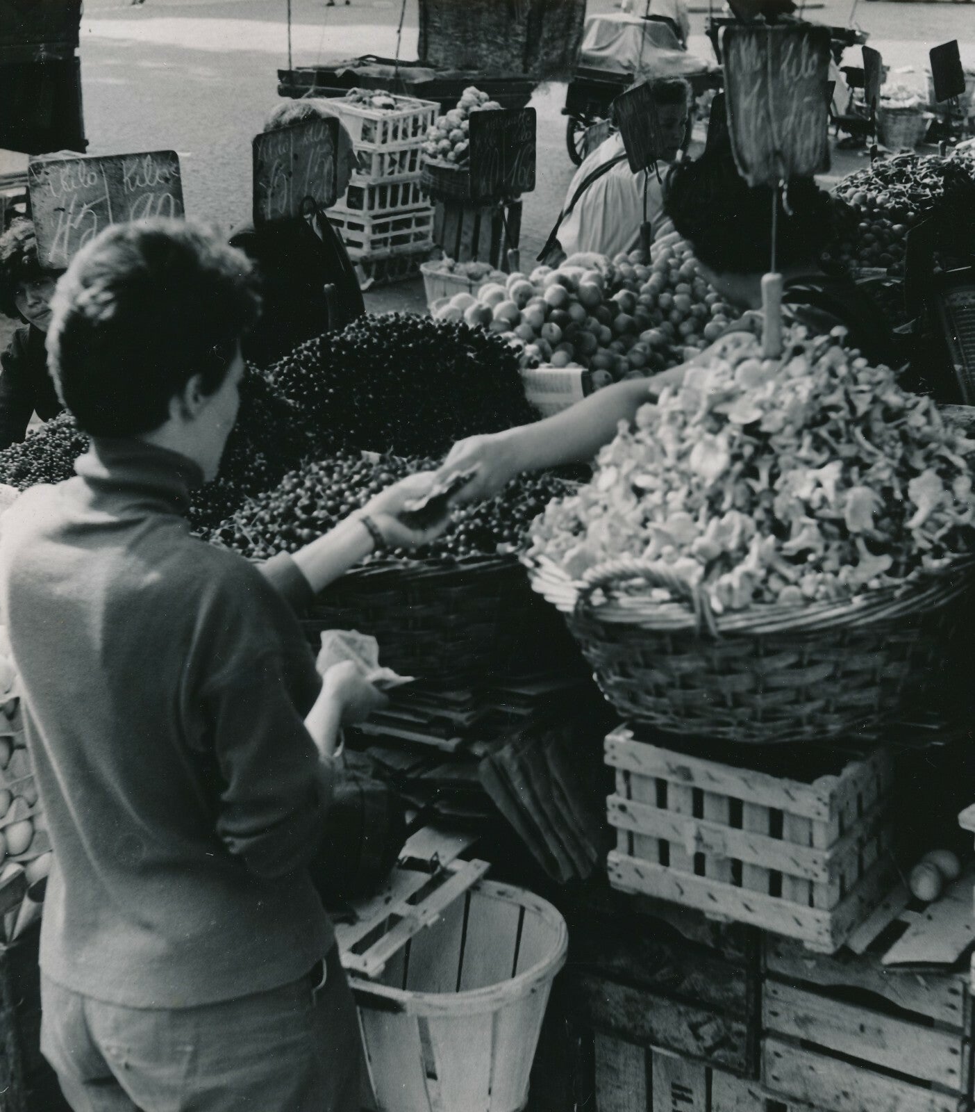 Le marché fruits légumes photo photographie v. 1950 photographe Georges Bracher
