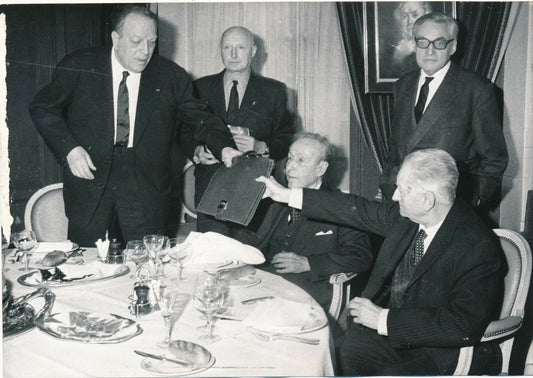 belle réunion HÉRIAT SALACROU QUENEAU DORGELÈS GIONO photographie 1968