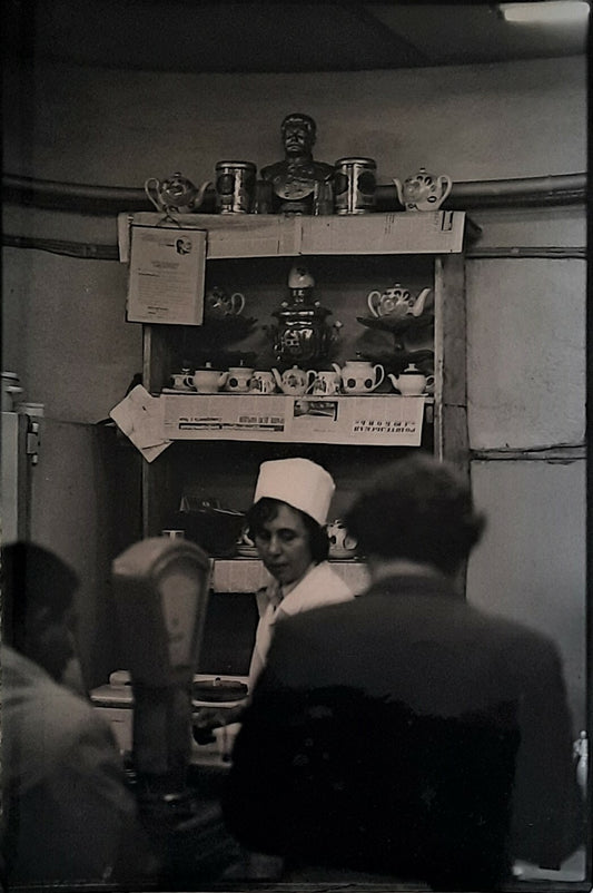 Robert LEBECK russie staline Lénine URSS photo photographie boutique alimentaire